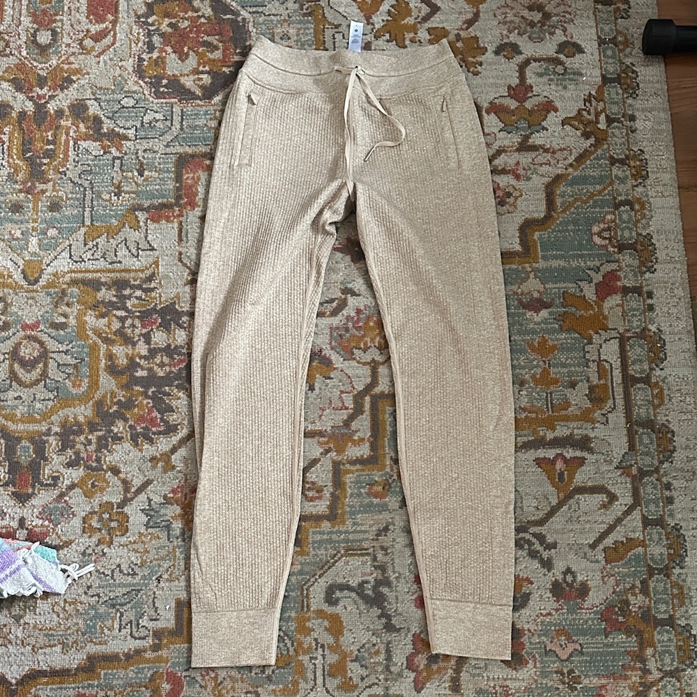 lululemon athletica Men's Light Beige Ribbed Joggers